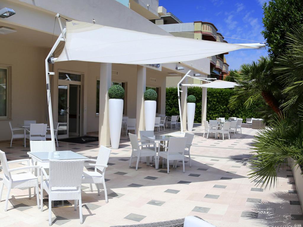 Hotel San Giorgio วาสโต ภายนอก รูปภาพ