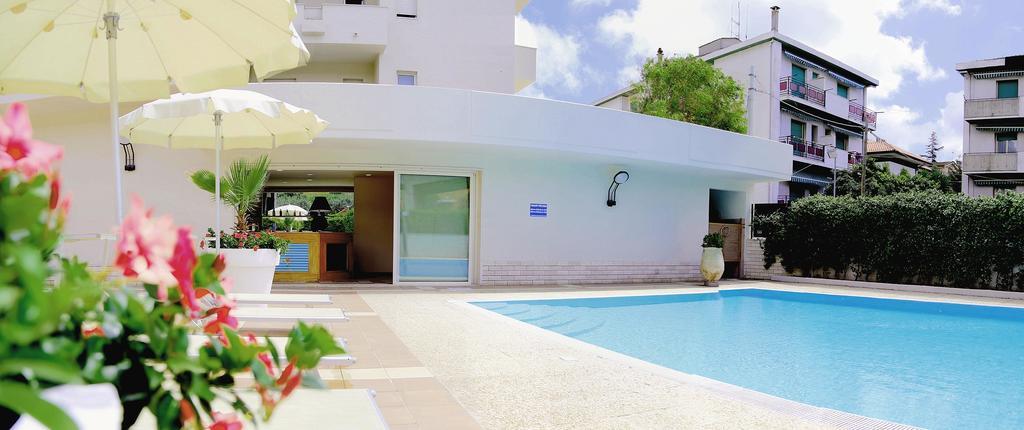 Hotel San Giorgio วาสโต ภายนอก รูปภาพ