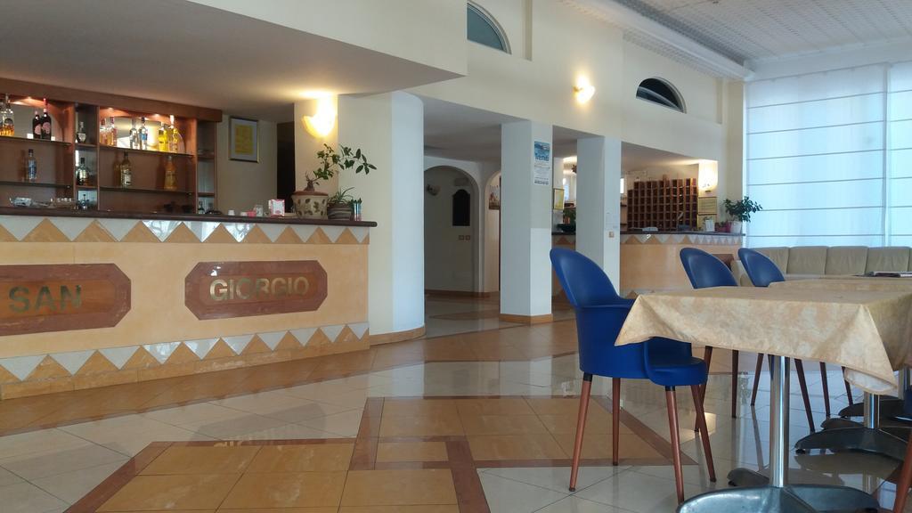 Hotel San Giorgio วาสโต ภายนอก รูปภาพ