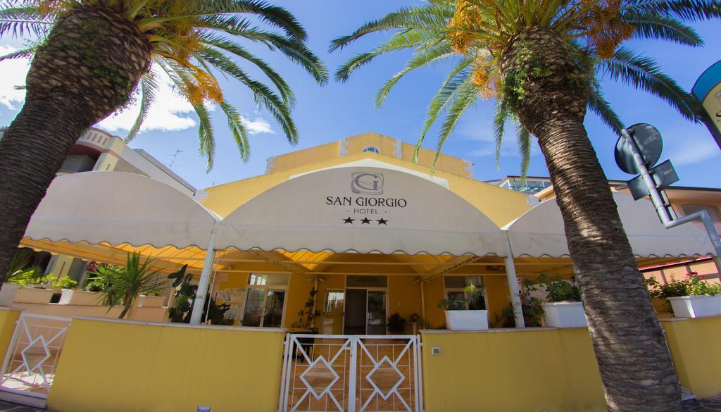 Hotel San Giorgio วาสโต ภายนอก รูปภาพ